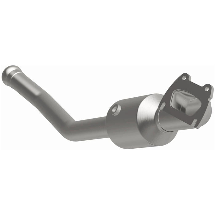 Magnaflow 13-15 Dodge Durango V6 3.6L OEM Grade / EPA Compliant Direct-Fit Catalytic Converter