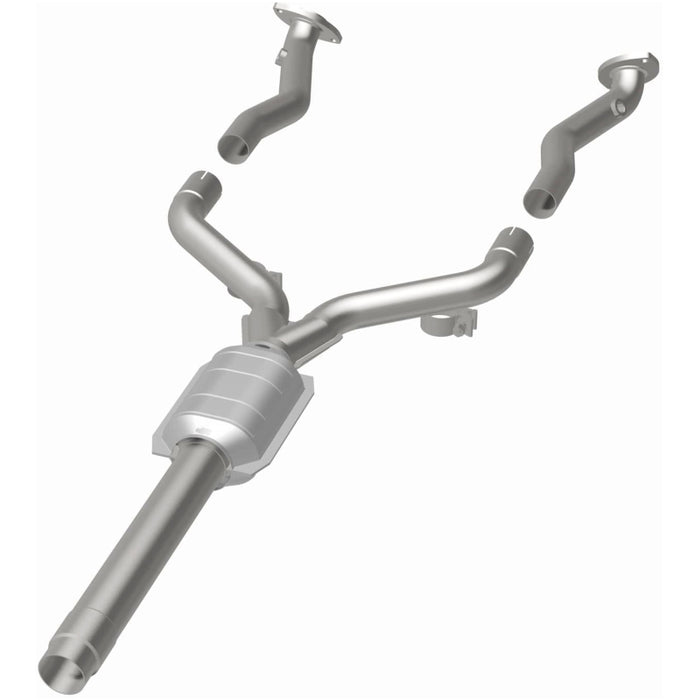 MagnaFlow Conv DF 96-97 Lexus LS400 4.0L rear