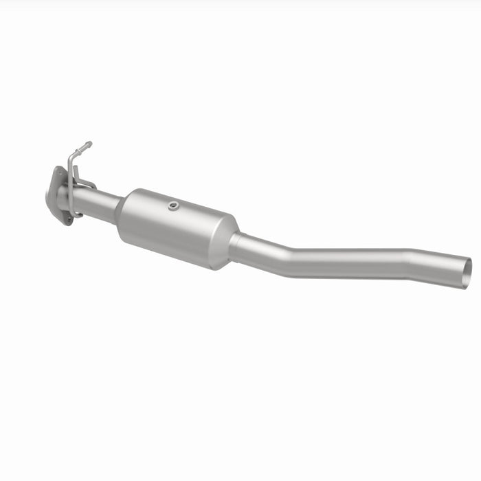 MagnaFlow 16-19 Ford F-53 V10 6.8L Underbody Direct-Fit Catalytic Converter