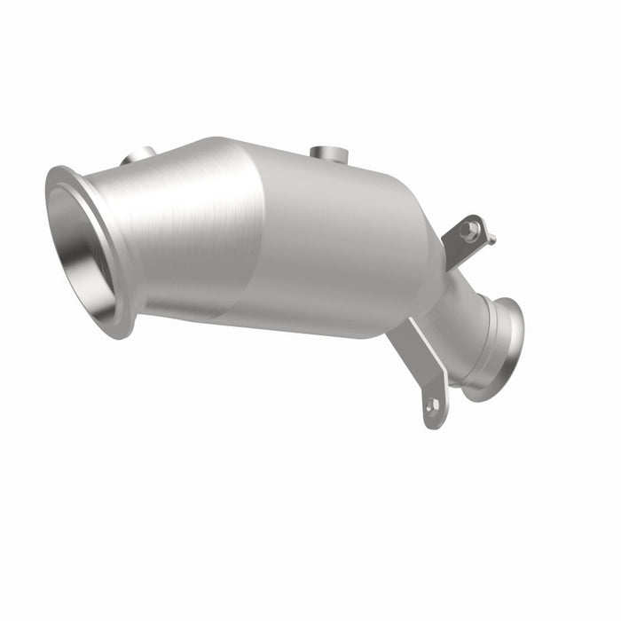 MagnaFlow 2014 BMW 335i GT xDrive 3.0L Underbody Direct Fit EPA Compliant Catalytic Converter