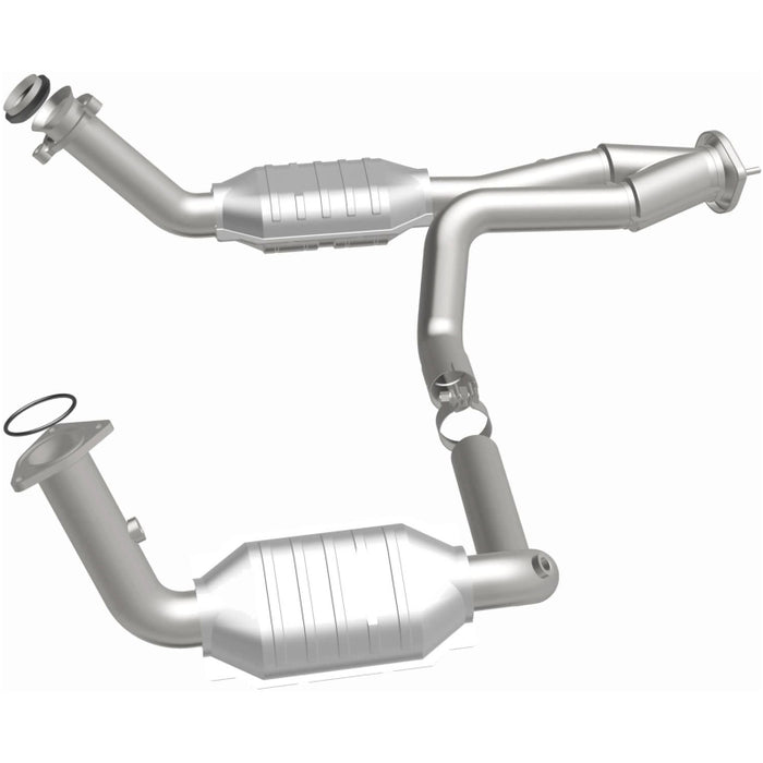 MagnaFlow Conv DF 02-06 Cadillac Truck. 8 5.3L Dual Conv. Y-Pipe Assy 2wd/Chevy Truck 99-07