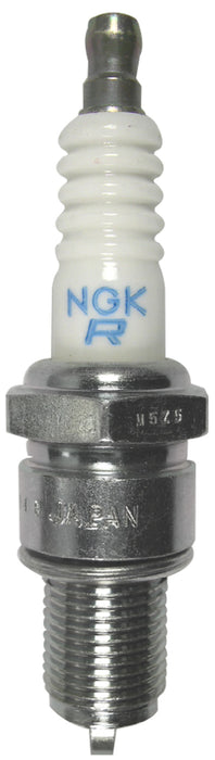 NGK Standard Spark Plug Box of 4 (BPR7ES SOLID)